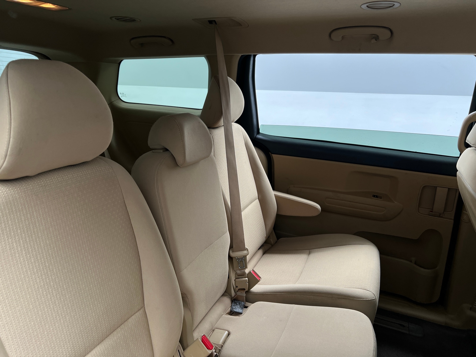 Thumbnail: 2017 Kia Sedona - 6