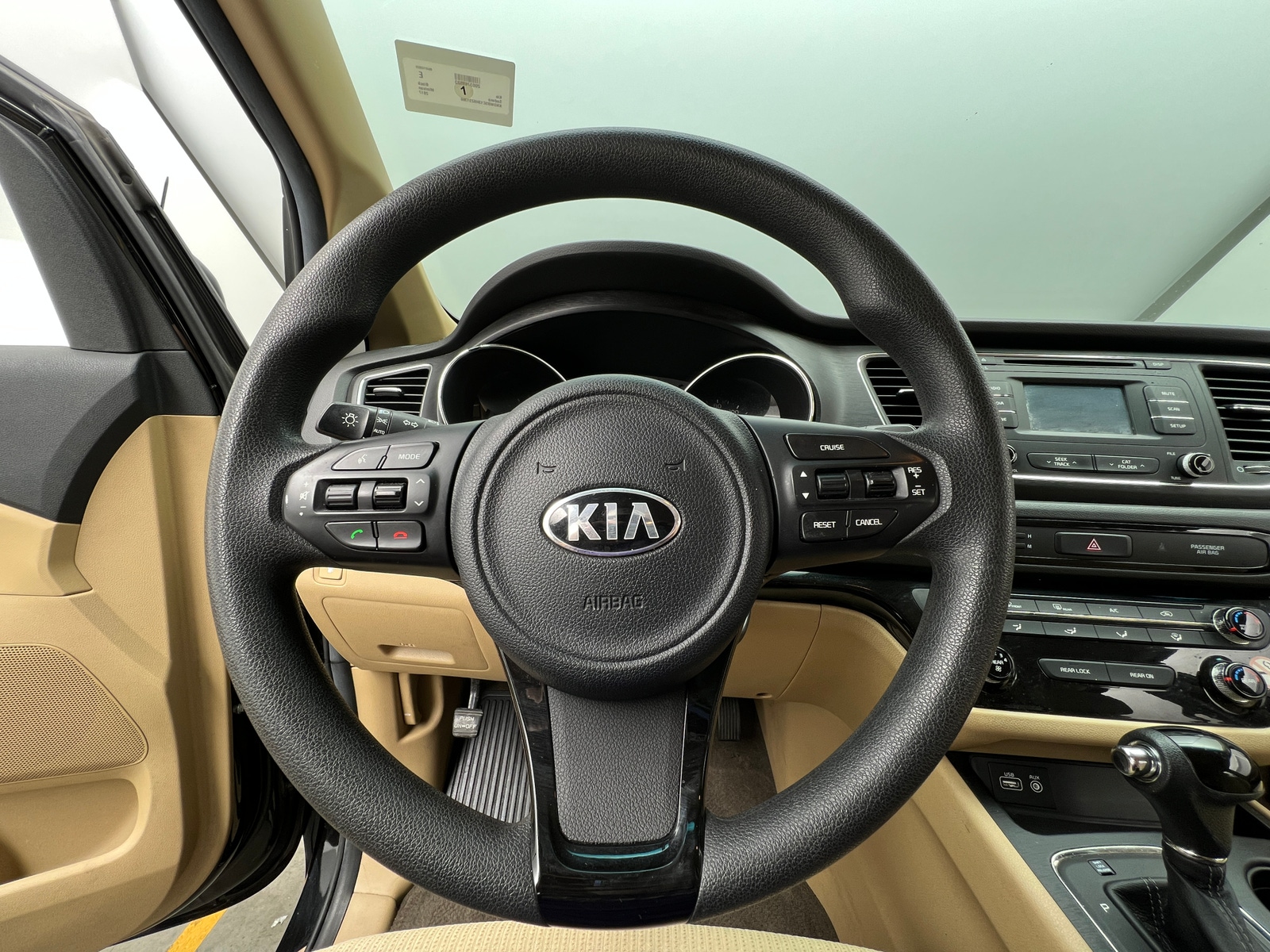 Thumbnail: 2017 Kia Sedona - 5