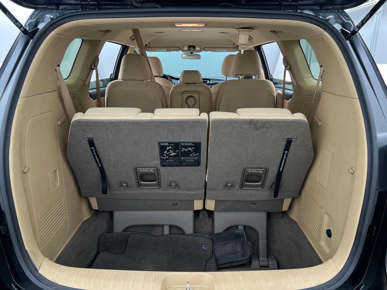 Thumbnail: 2017 Kia Sedona - 7