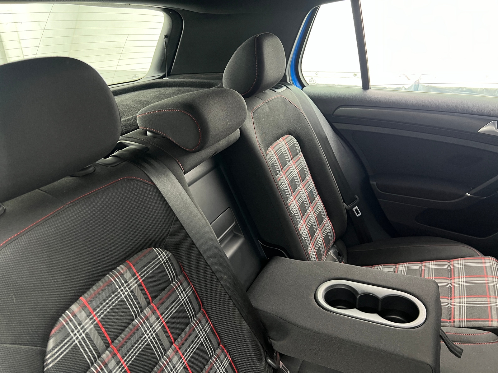 Thumbnail: 2019 Volkswagen Golf - 6