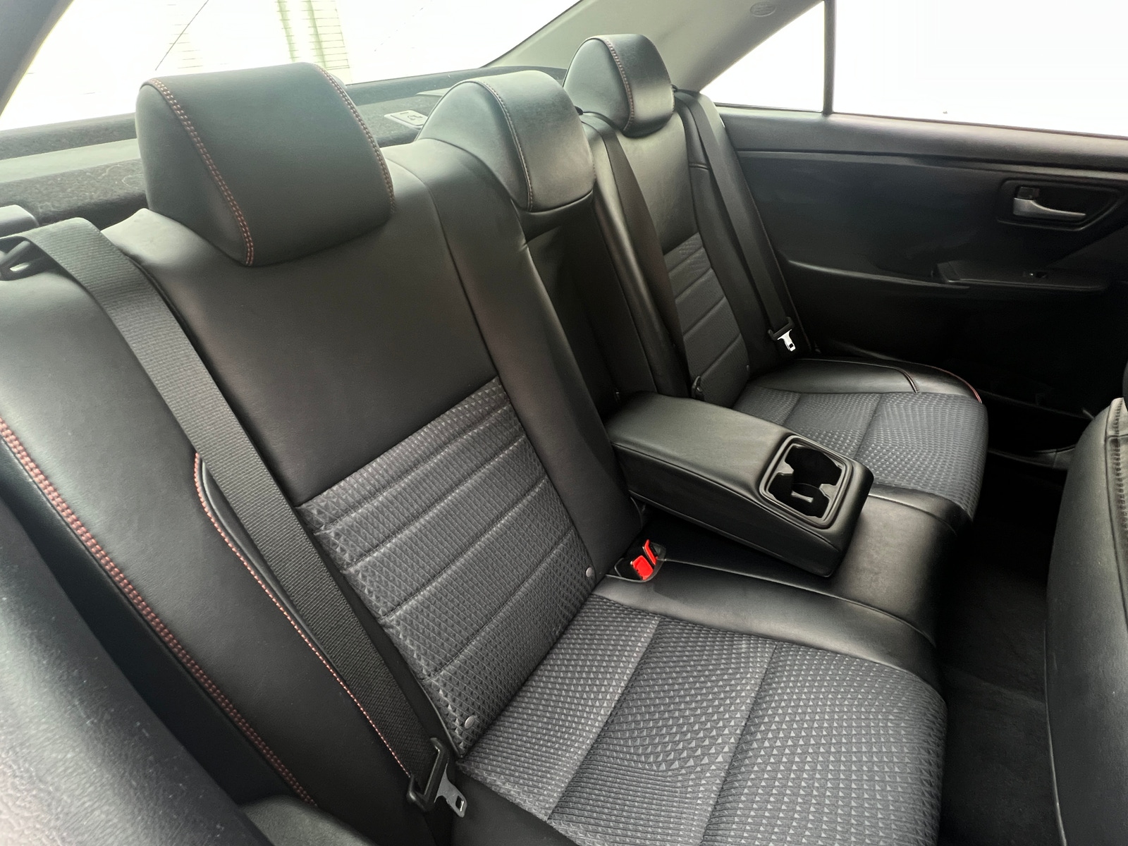 Thumbnail: 2015 Toyota Camry - 5