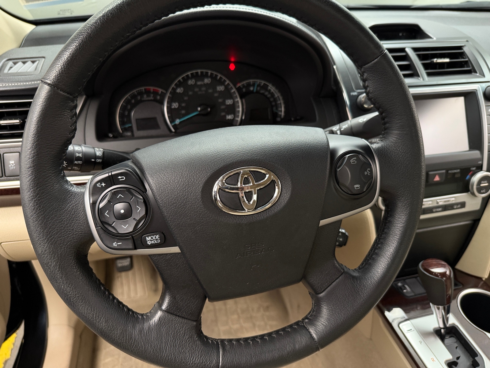 Thumbnail: 2012 Toyota Camry - 4