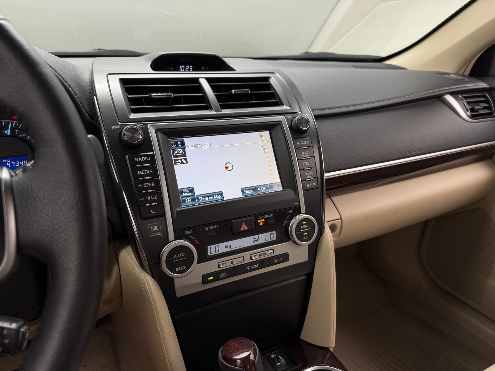 Thumbnail: 2012 Toyota Camry - 3