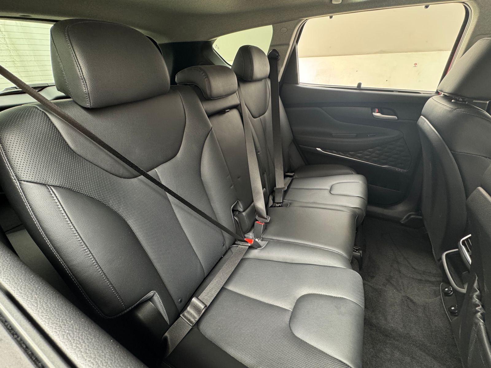 Thumbnail: 2019 Hyundai Santa Fe - 5