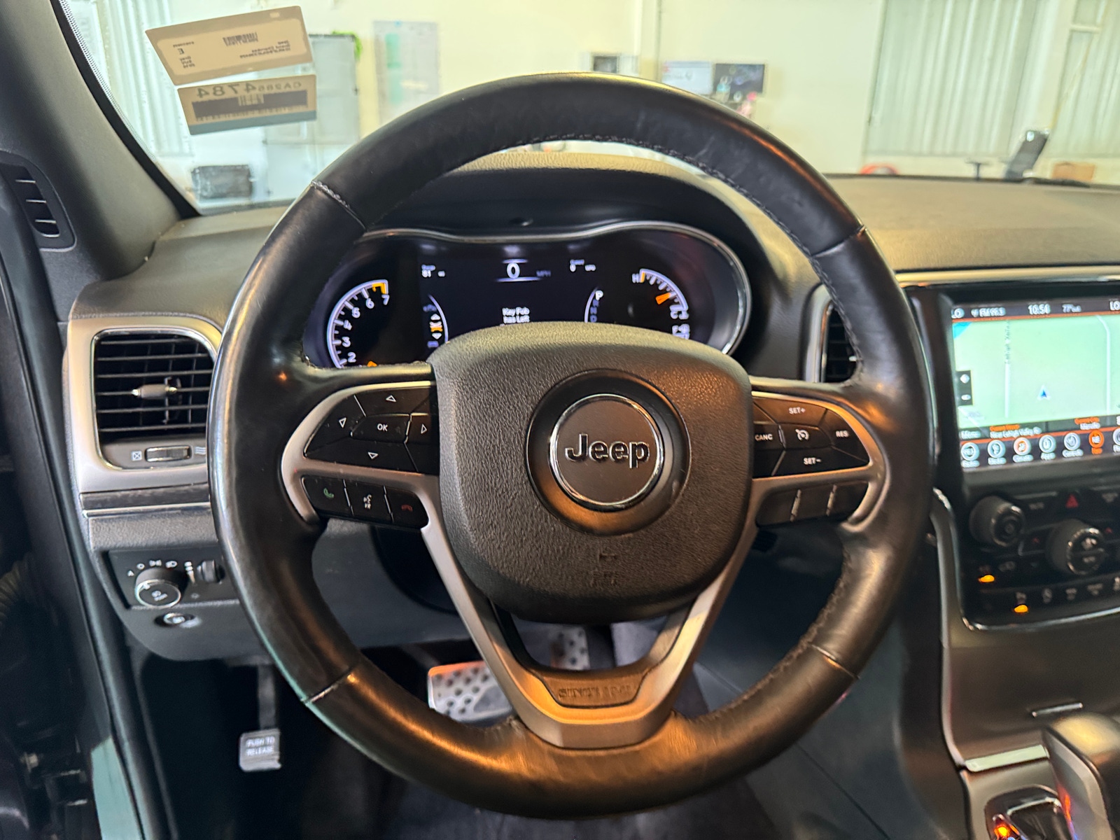 Thumbnail: 2018 Jeep Grand Cherokee - 4
