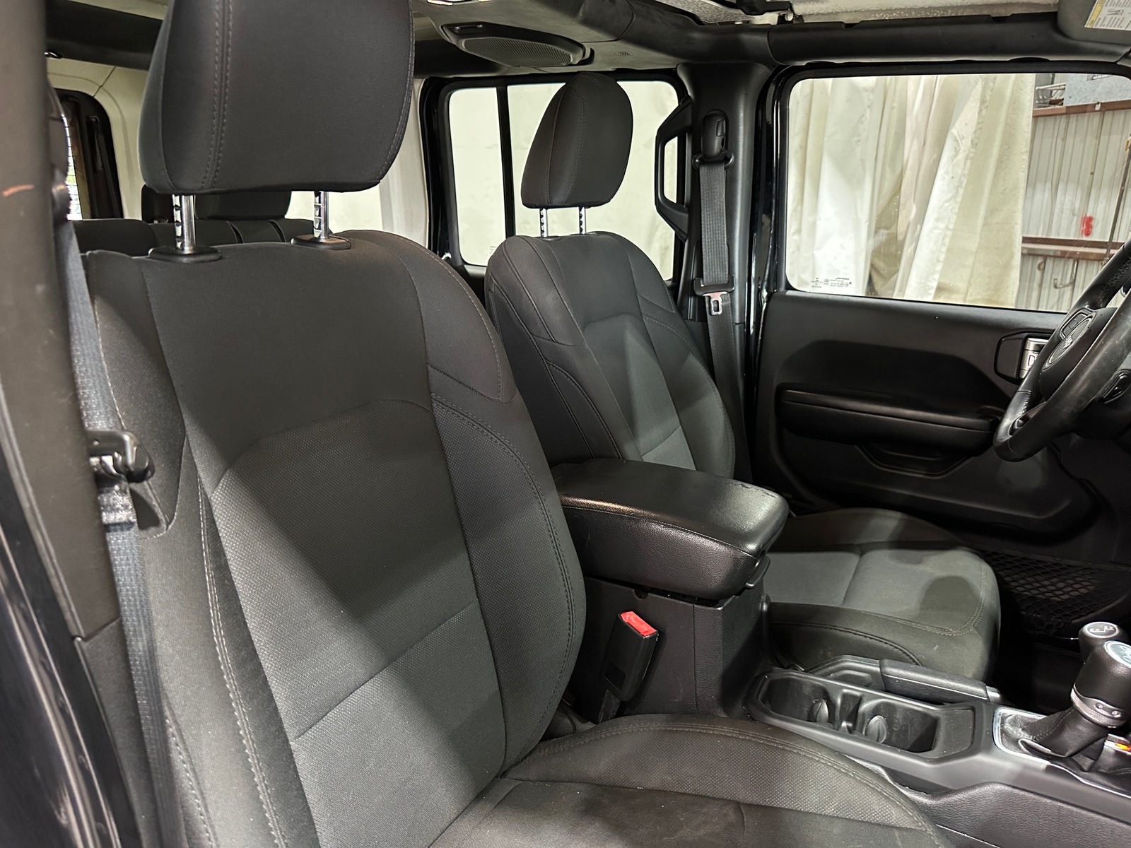Thumbnail: 2019 Jeep Wrangler - 2