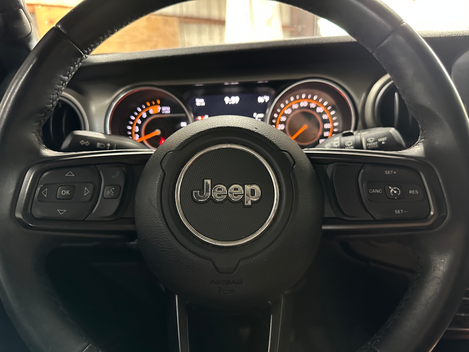 Thumbnail: 2019 Jeep Wrangler - 5