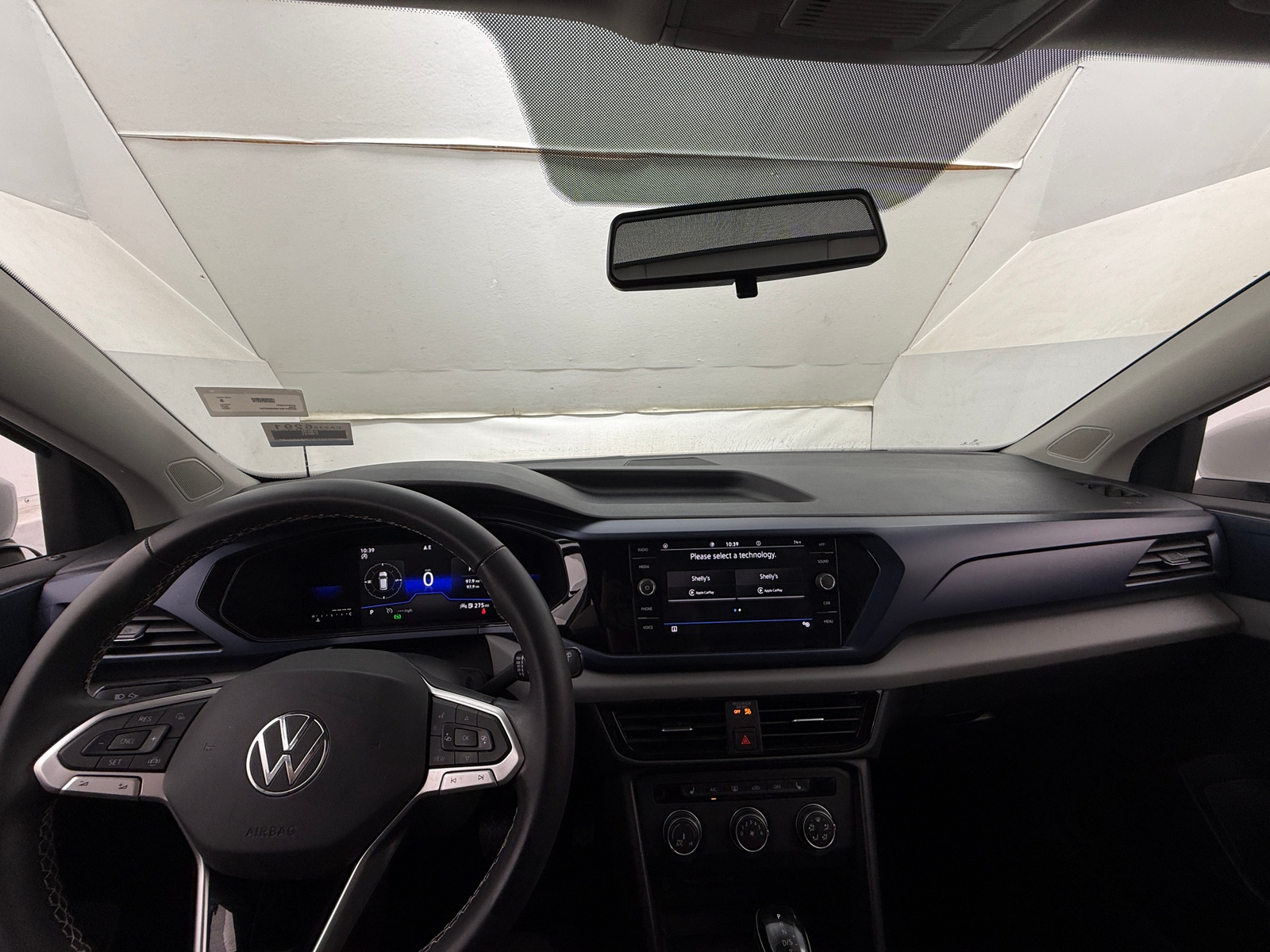 Thumbnail: 2022 Volkswagen Taos - 2