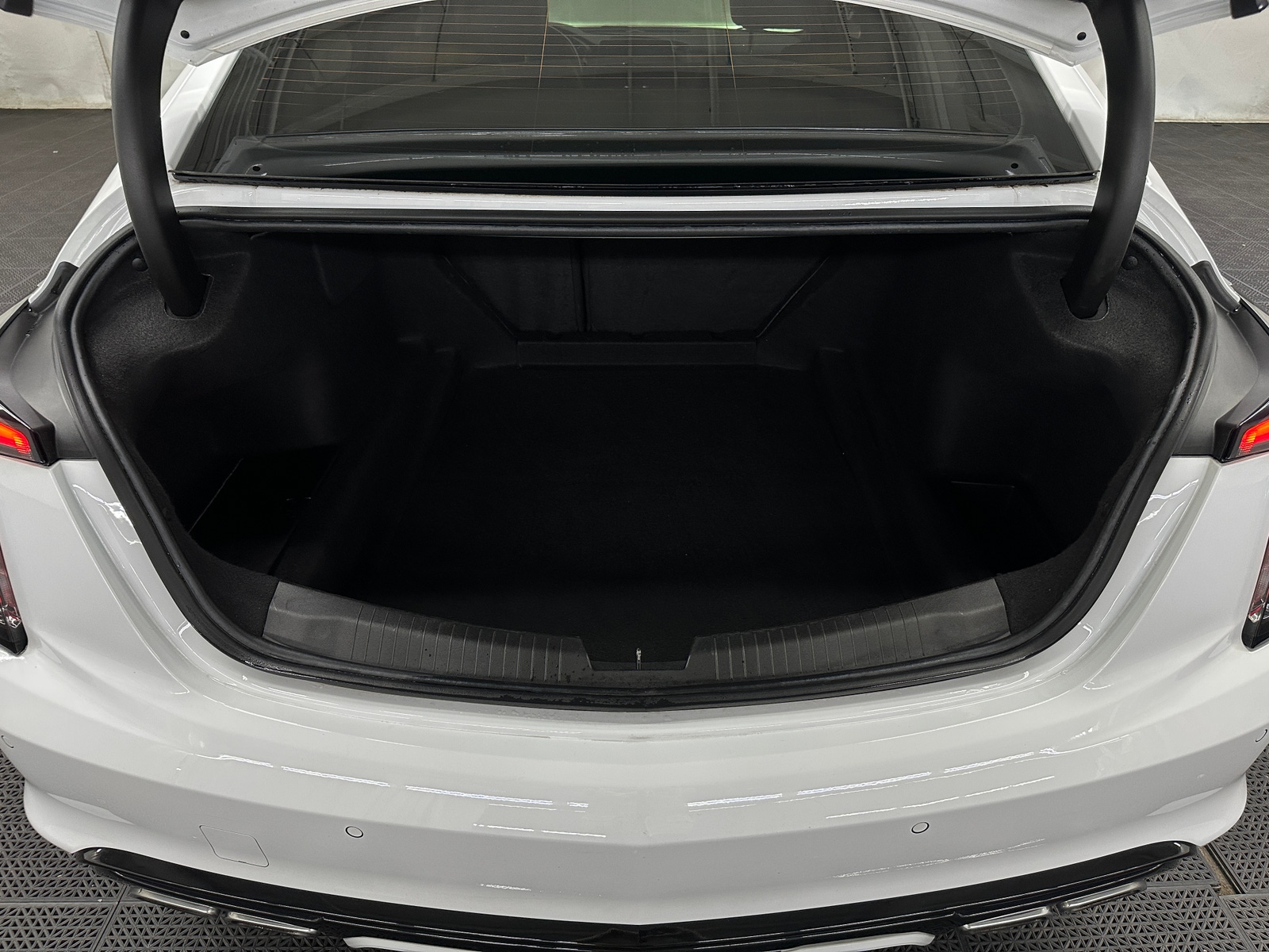 Thumbnail: 2021 Cadillac CT5 - 6