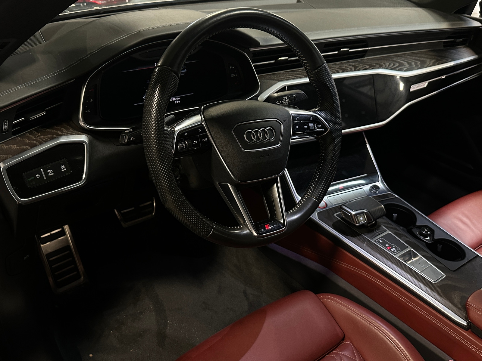 Thumbnail: 2020 Audi S7 - 2