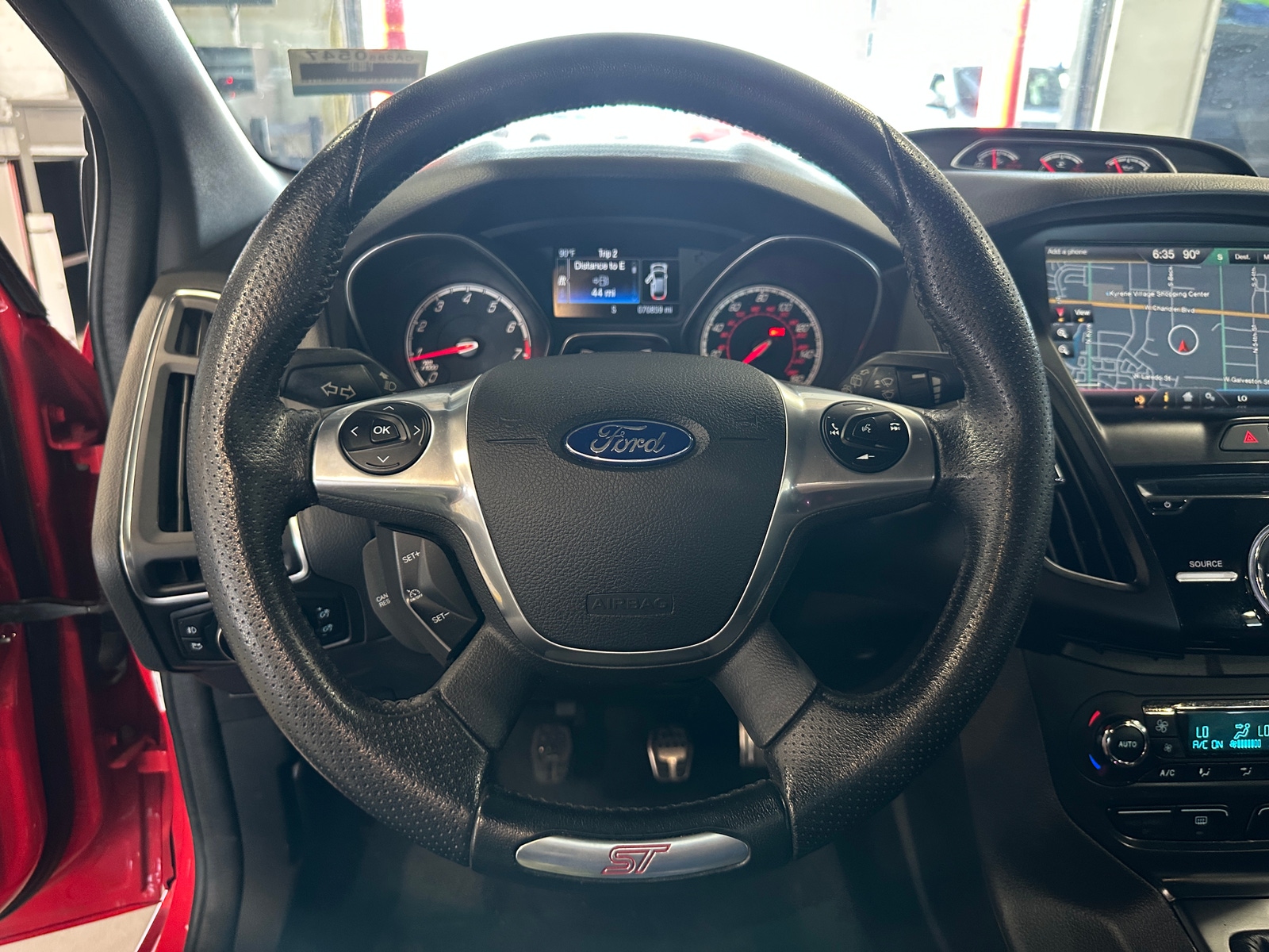 Thumbnail: 2014 Ford Focus - 4