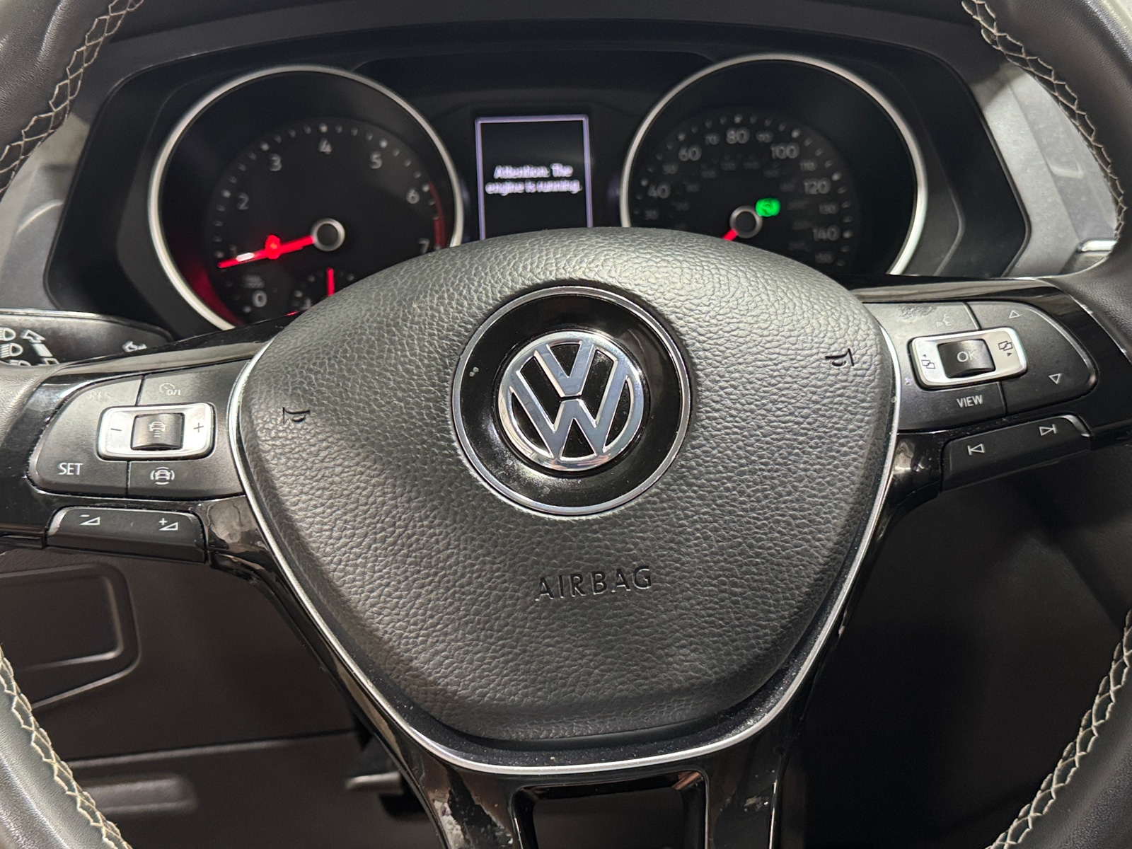Thumbnail: 2021 Volkswagen Tiguan - 4