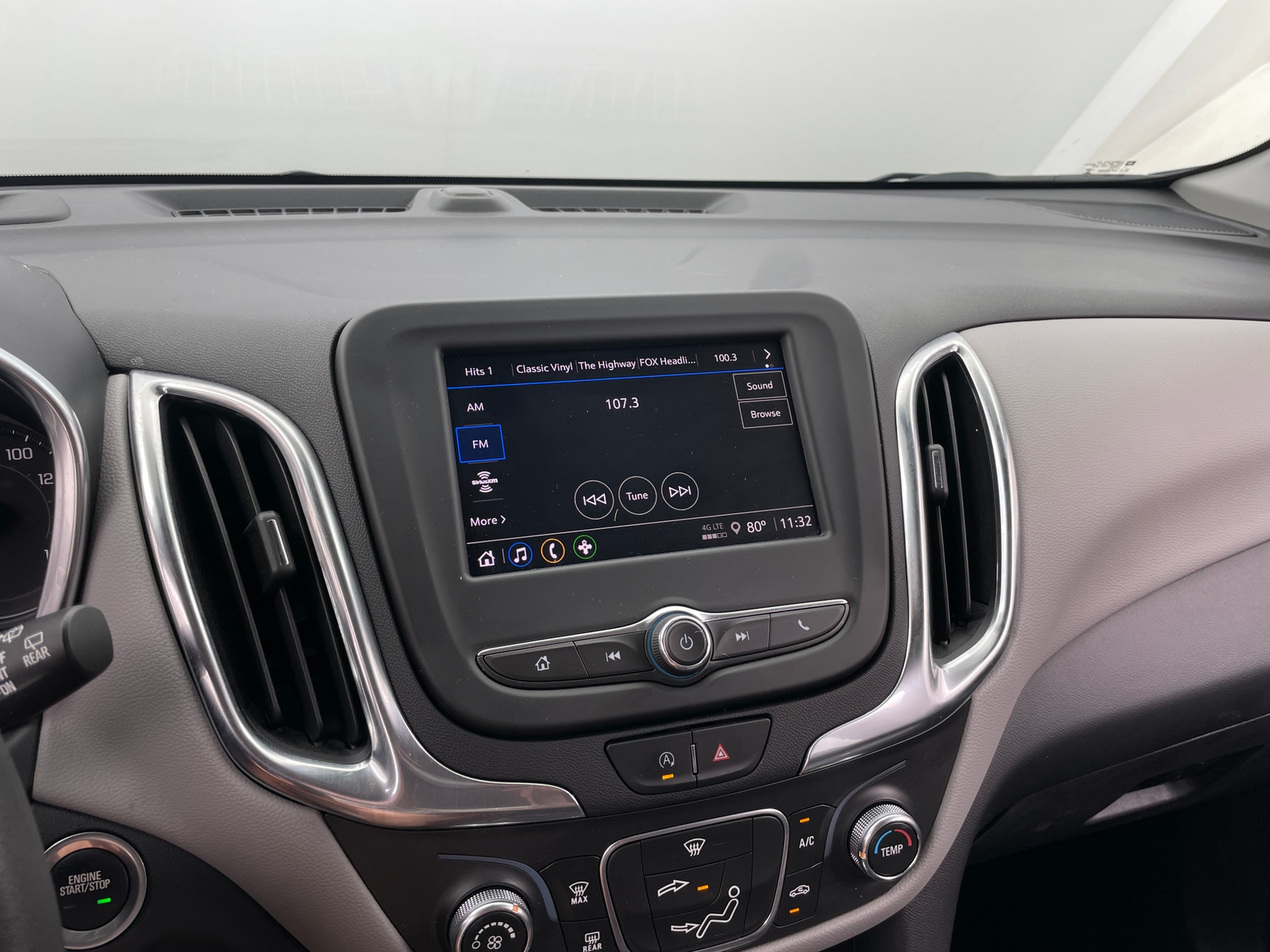 Thumbnail: 2023 Chevrolet Equinox - 4