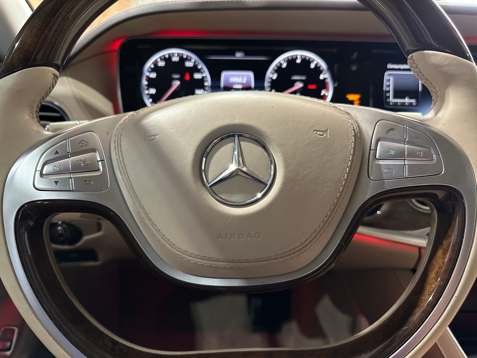 Thumbnail: 2016 Mercedes-Benz S-Class - 4