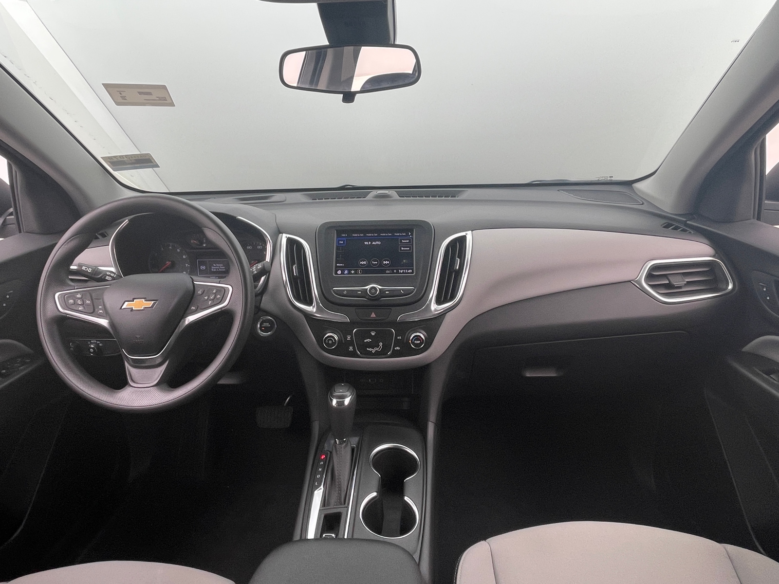 Thumbnail: 2021 Chevrolet Equinox - 3