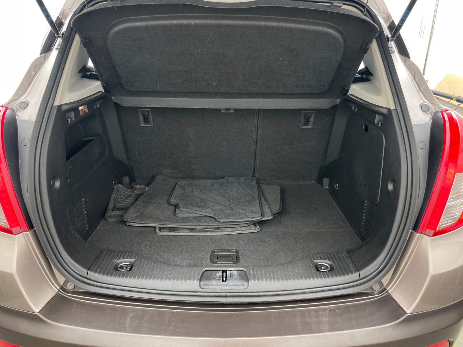 Thumbnail: 2014 Buick Encore - 7