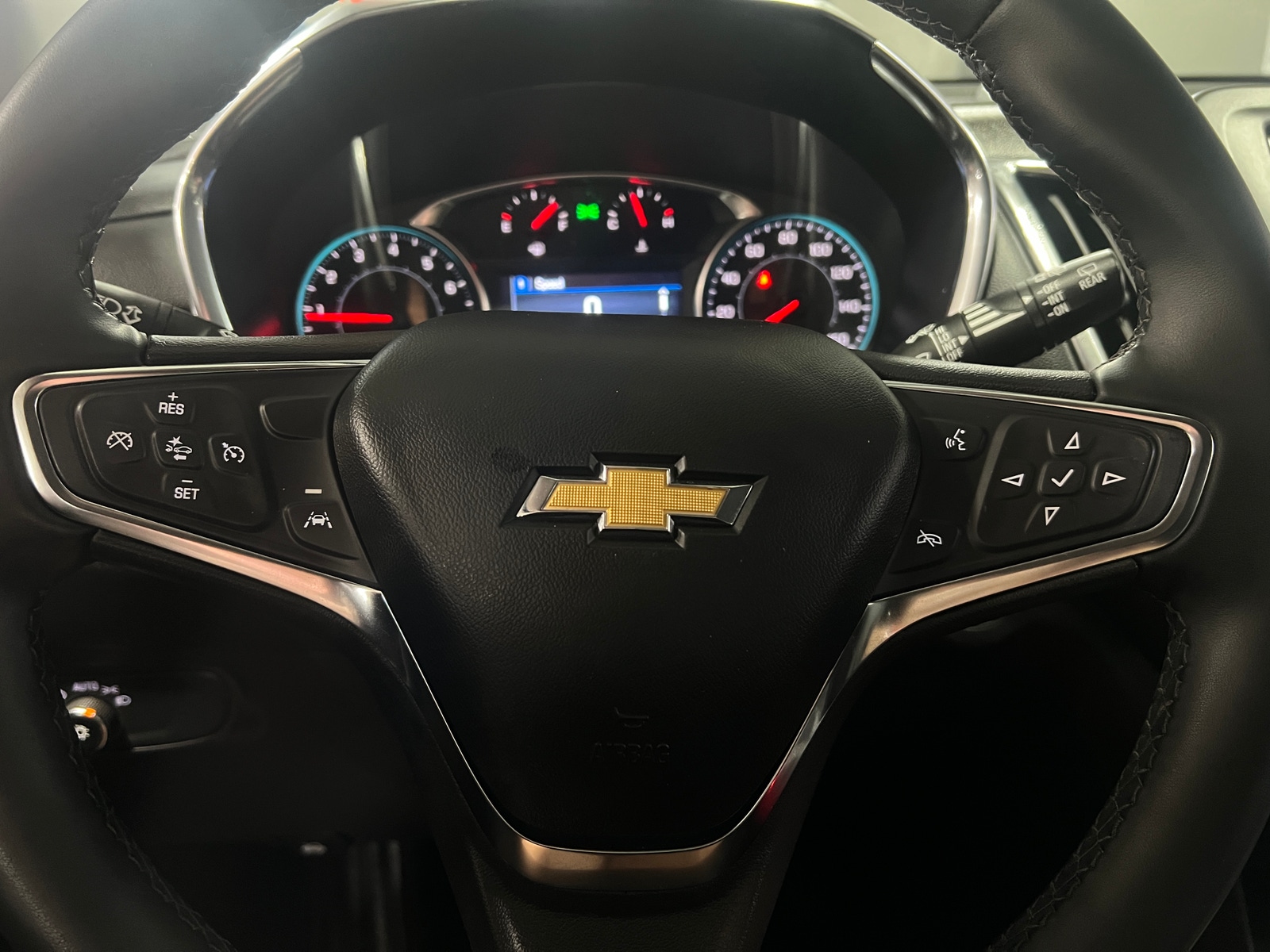 Thumbnail: 2023 Chevrolet Equinox - 5