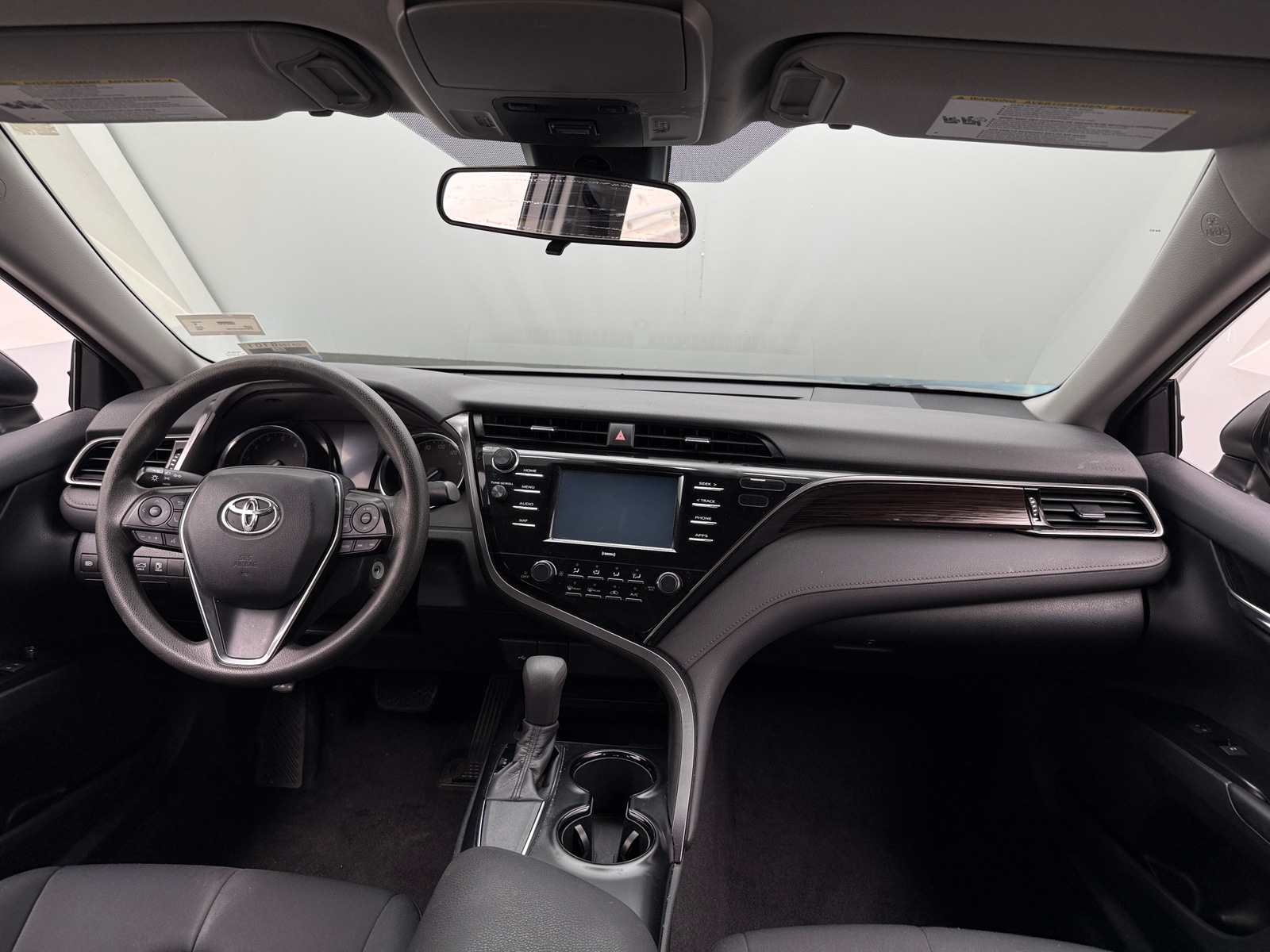 Thumbnail: 2020 Toyota Camry - 3
