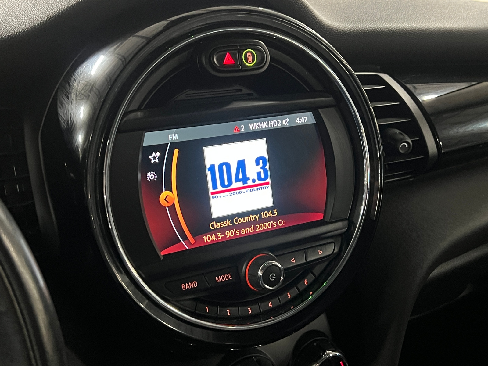 Thumbnail: 2020 MINI Cooper Hardtop - 3