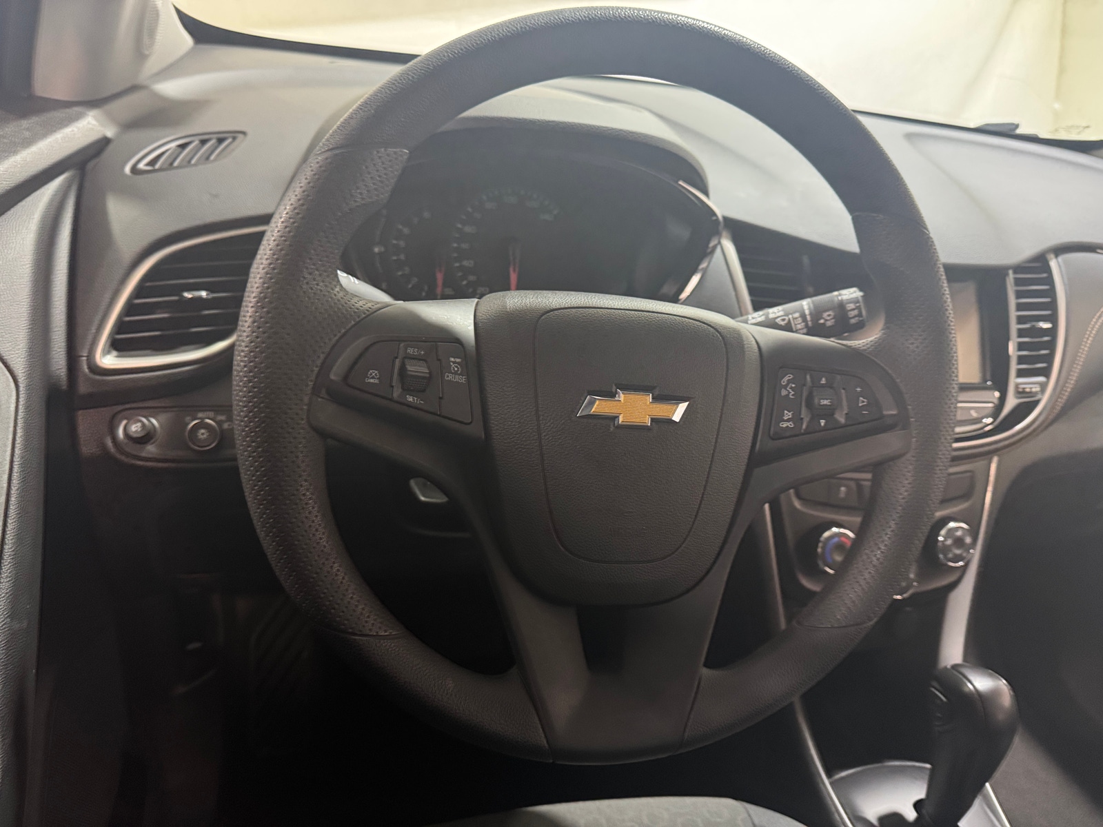 Thumbnail: 2019 Chevrolet Trax - 5