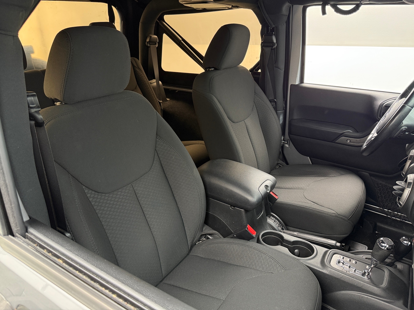 Thumbnail: 2017 Jeep Wrangler - 2