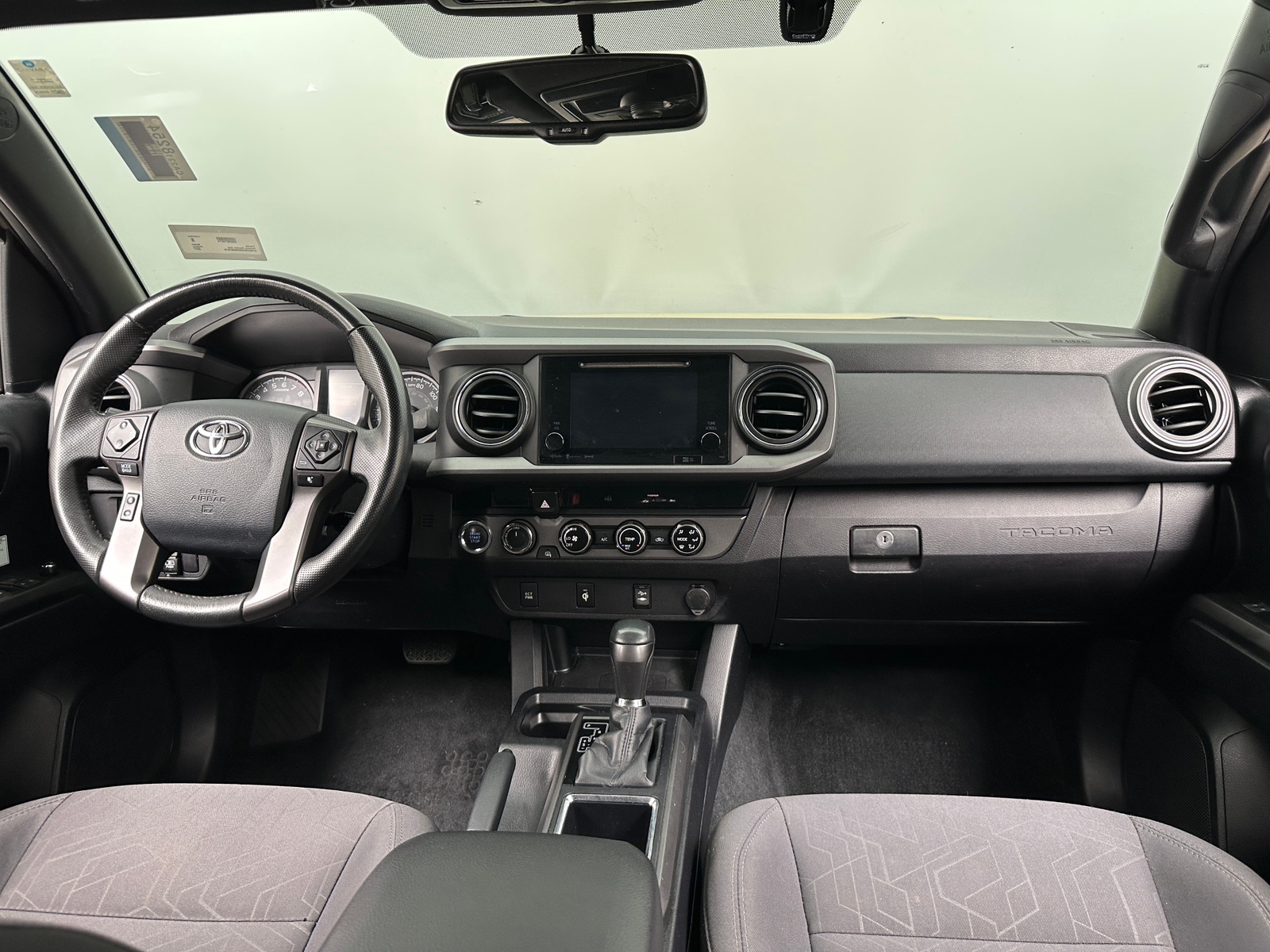 Thumbnail: 2017 Toyota Tacoma - 3