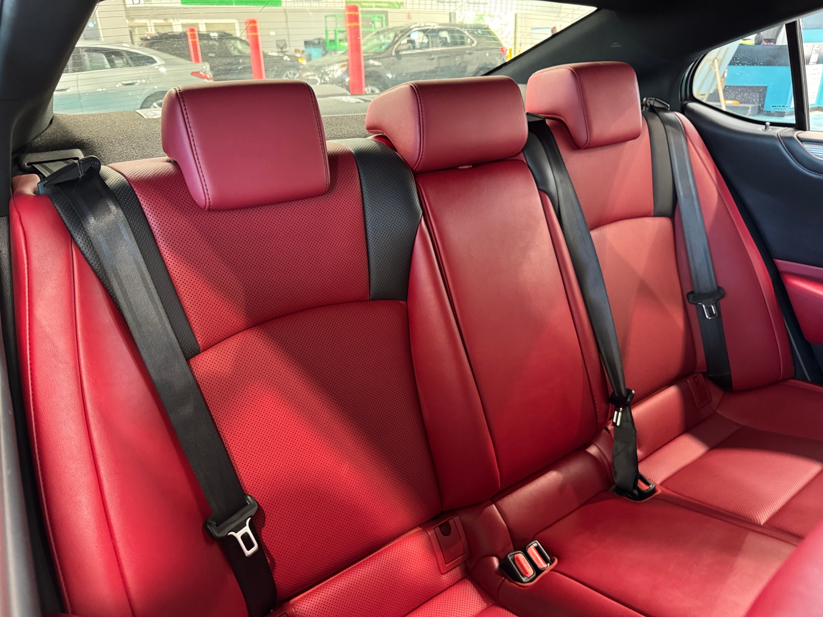 Thumbnail: 2019 Lexus ES - 6