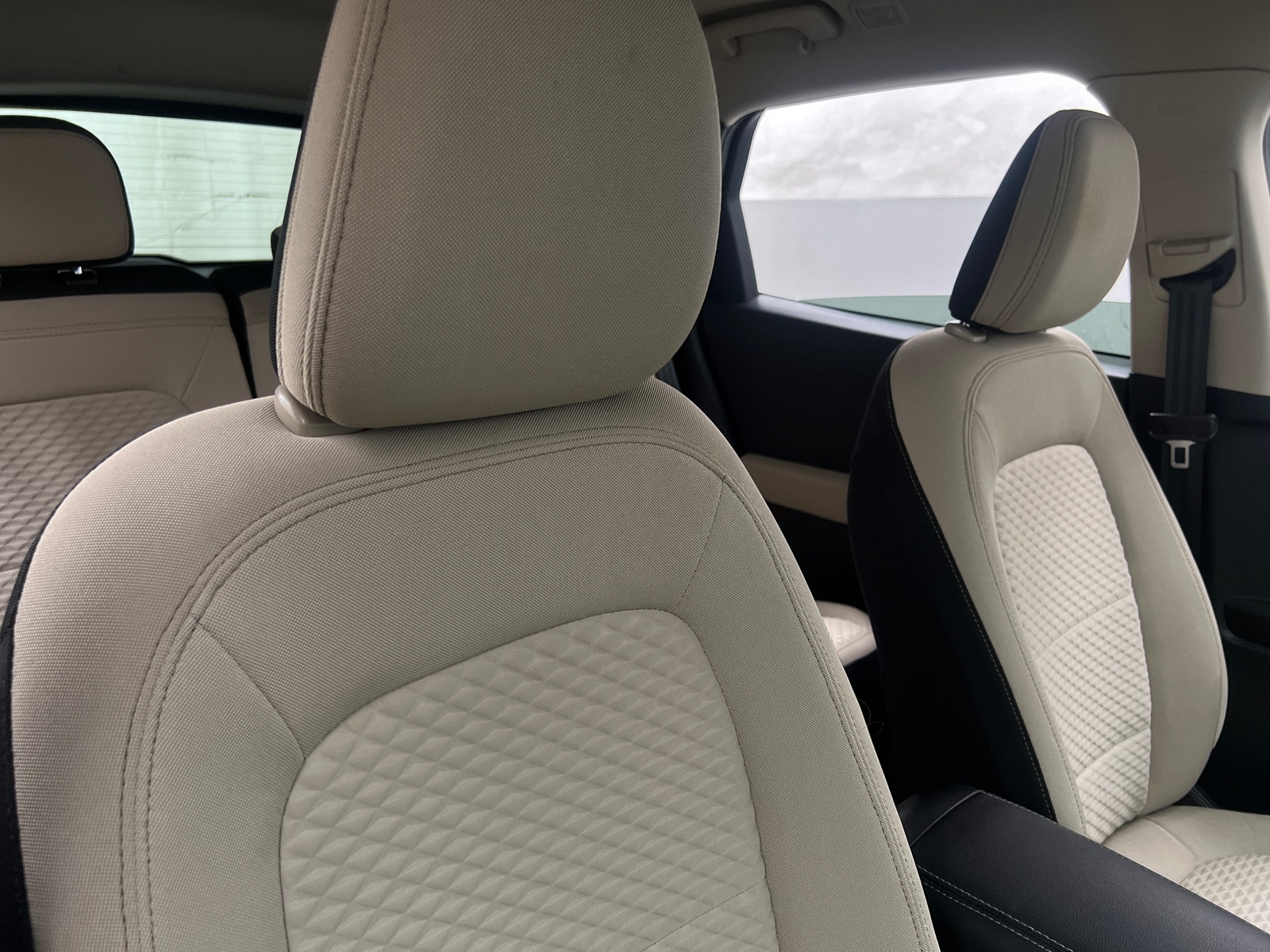 Thumbnail: 2020 Ford Escape - 2
