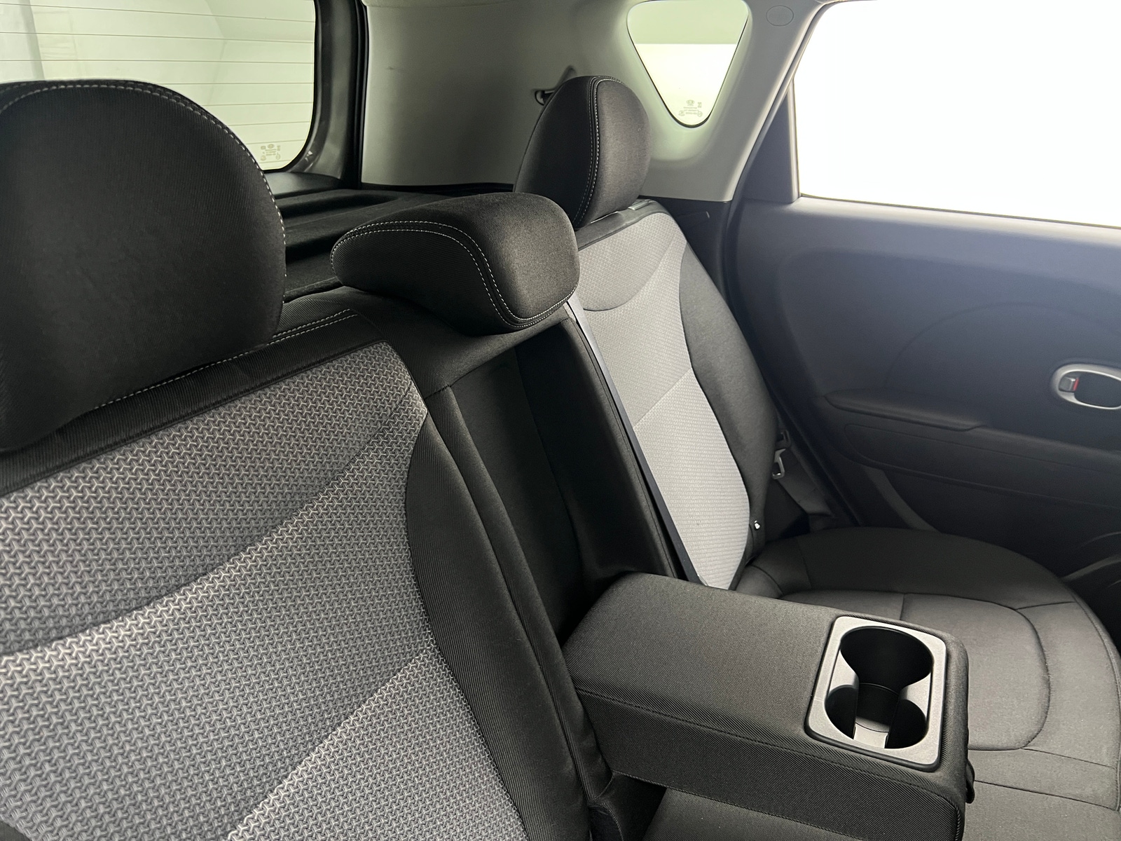 Thumbnail: 2018 Kia Soul - 6