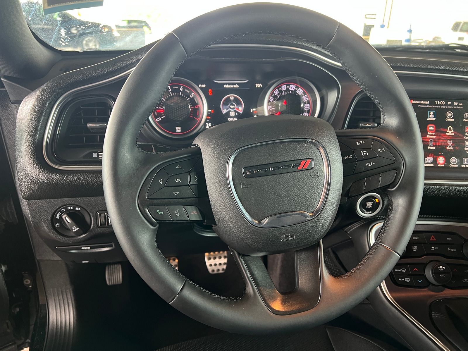Thumbnail: 2016 Dodge Challenger - 4