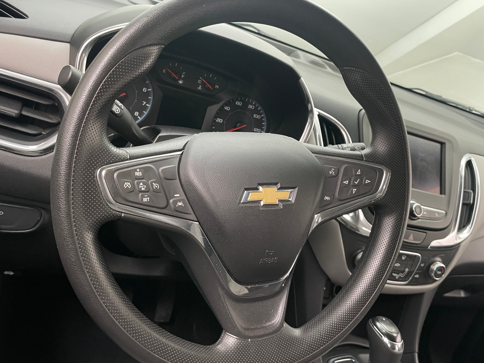 Thumbnail: 2020 Chevrolet Equinox - 5