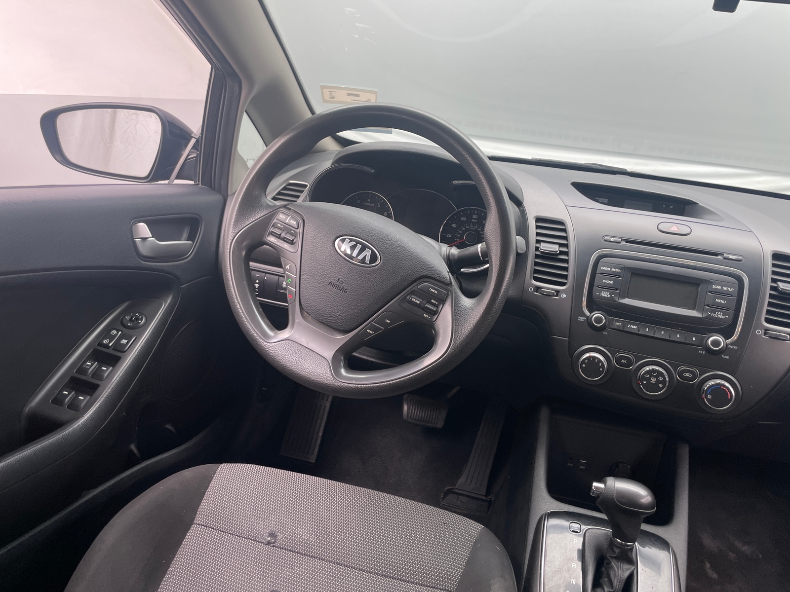 Thumbnail: 2018 Kia Forte - 5