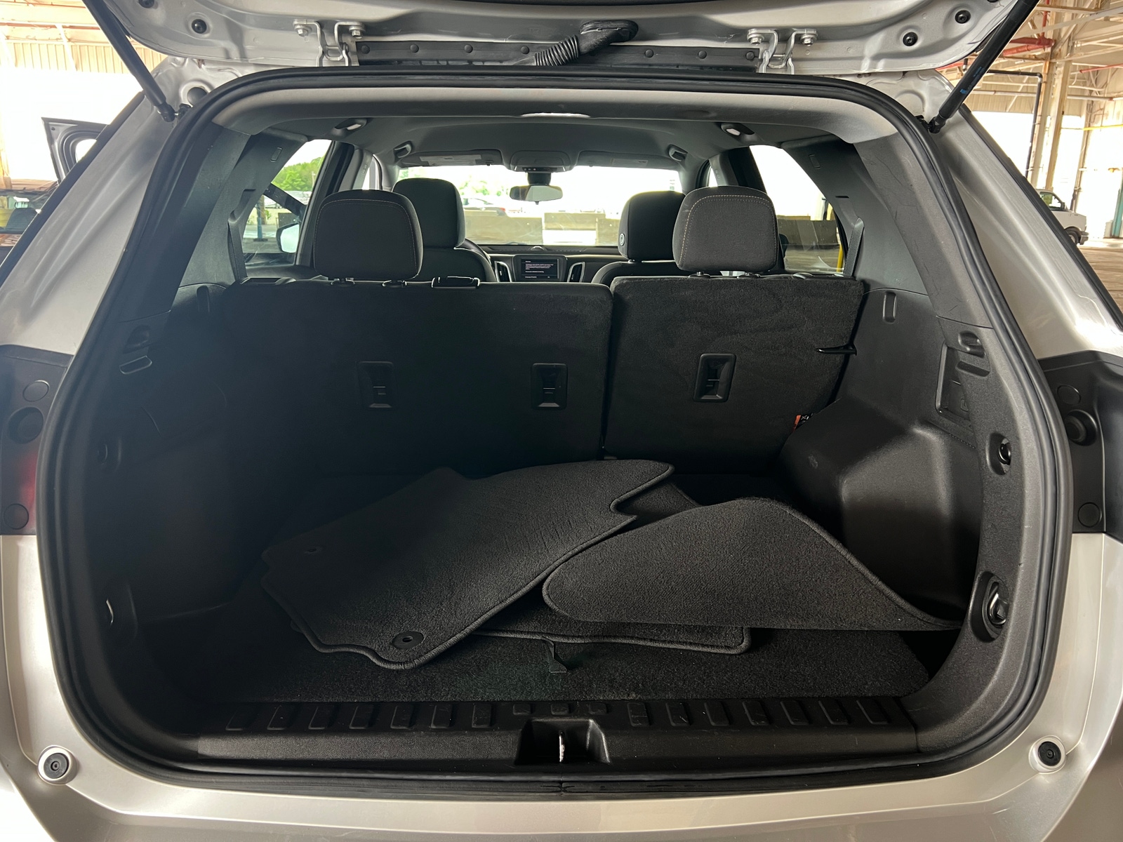 Thumbnail: 2022 Chevrolet Equinox - 7