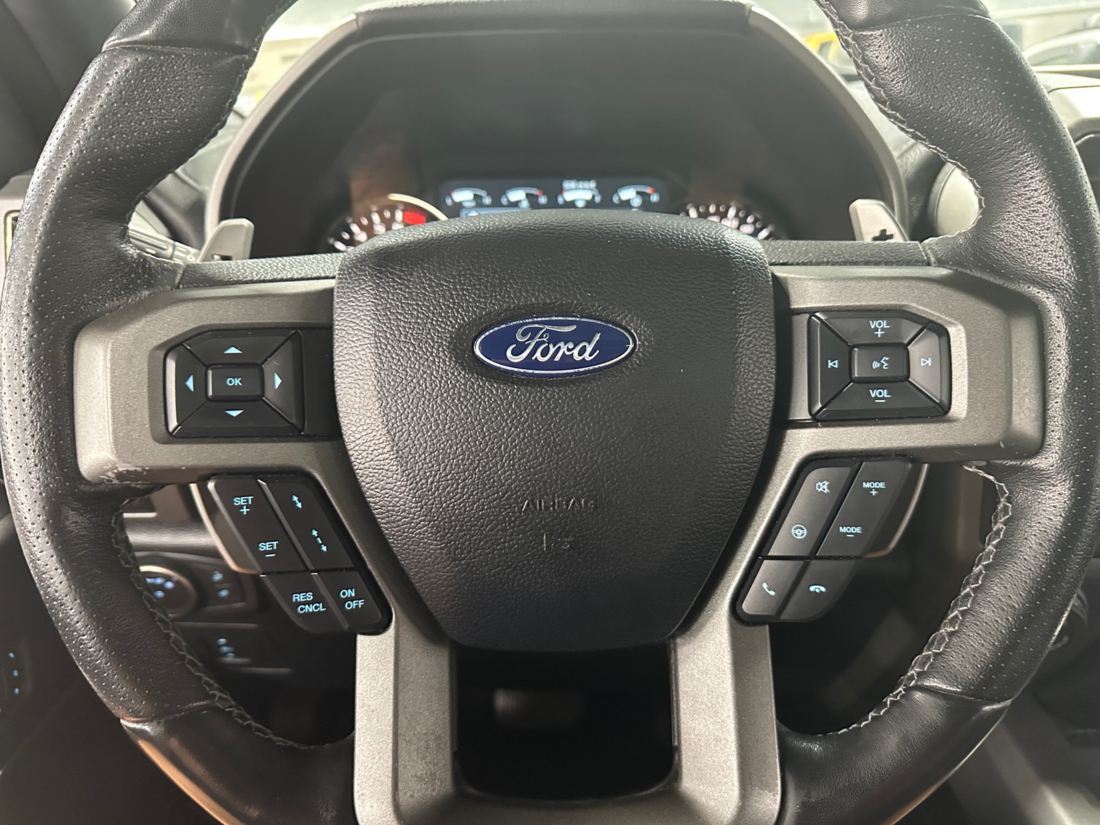 Thumbnail: 2018 Ford Econoline - 4