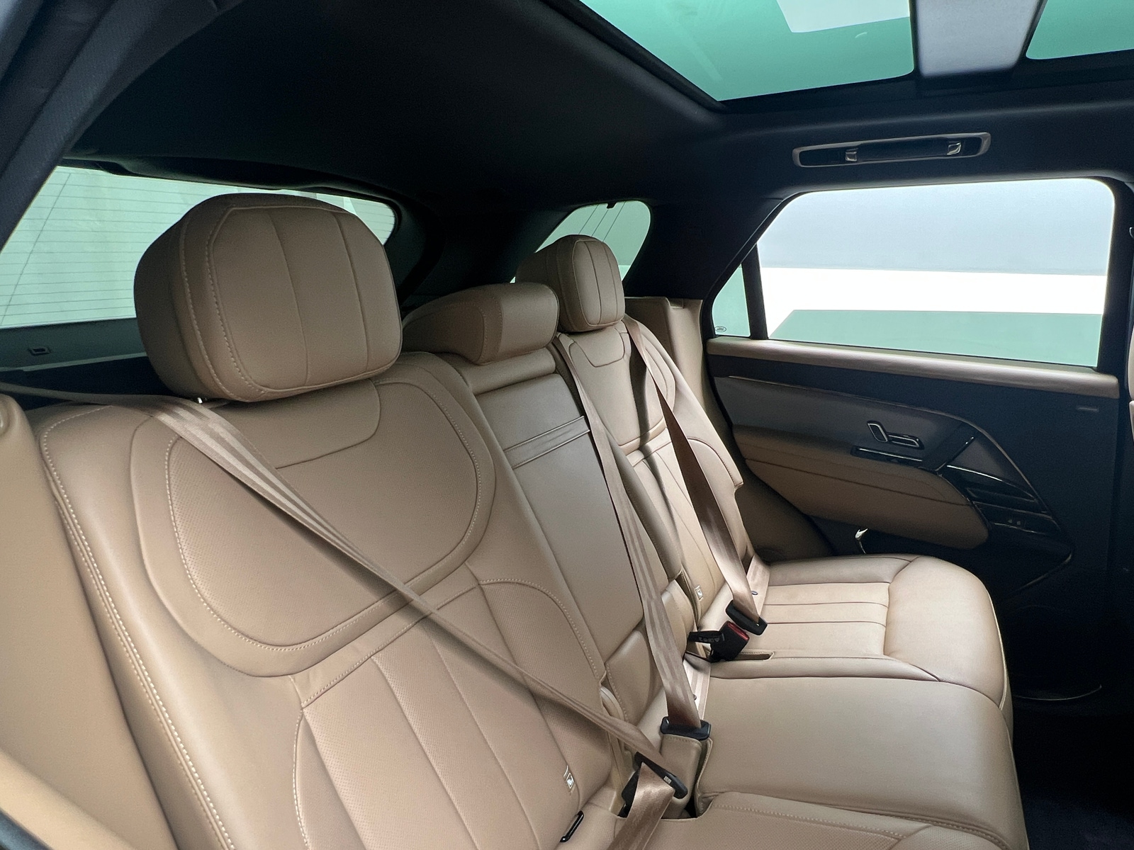 Thumbnail: 2023 Land Rover Range Rover Sport - 5