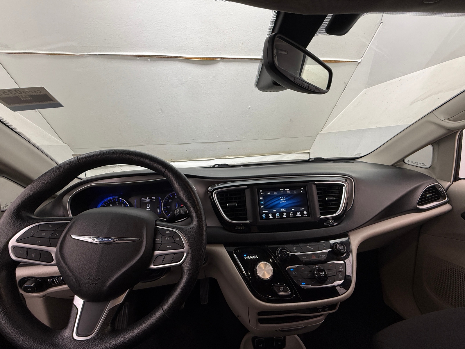 Thumbnail: 2020 Chrysler Pacifica - 3