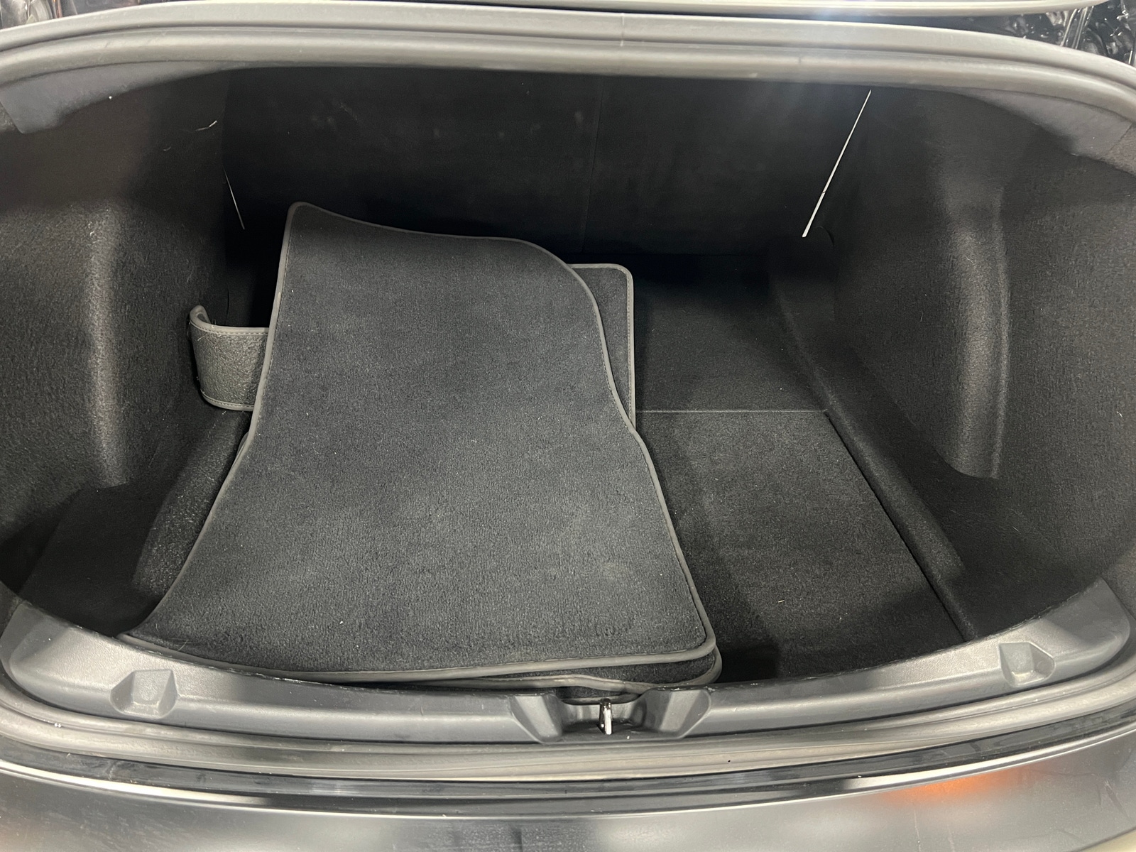 Thumbnail: 2022 Tesla Model 3 - 6