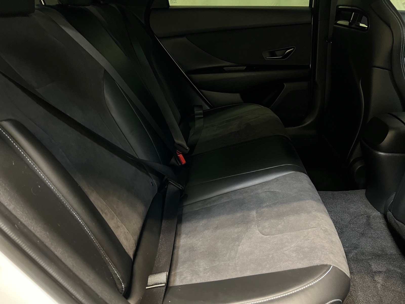 Thumbnail: 2023 Hyundai Elantra - 6