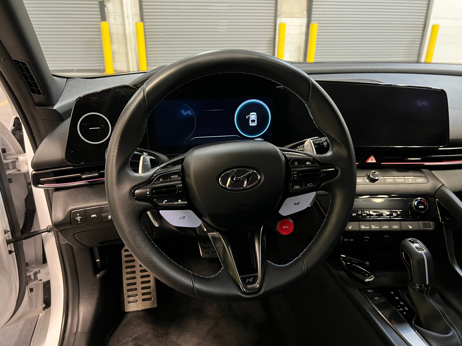 Thumbnail: 2023 Hyundai Elantra - 5