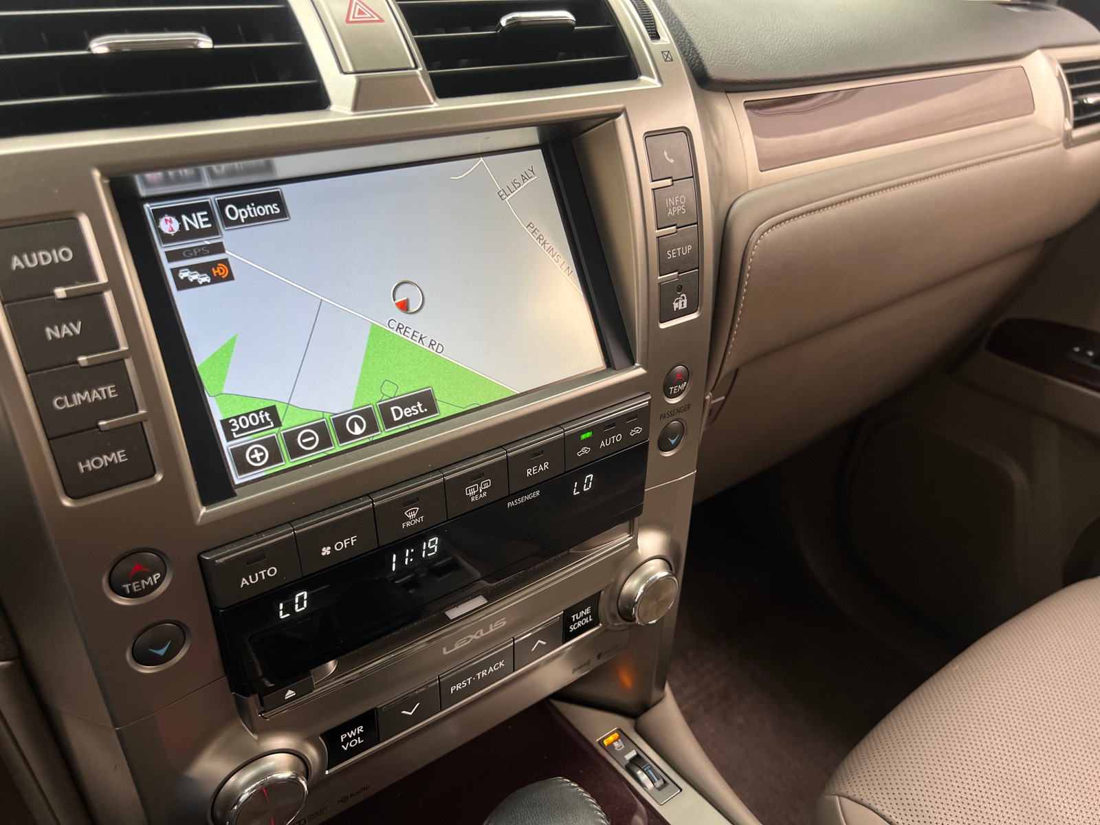 Thumbnail: 2019 Lexus GX - 3