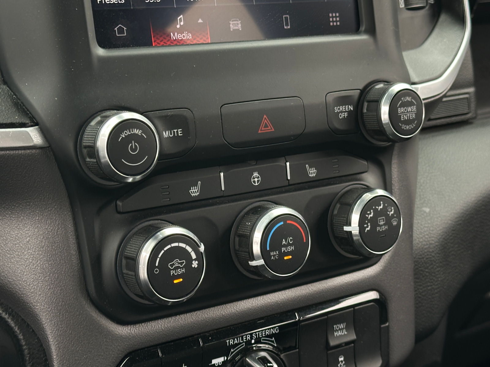 Thumbnail: 2023 RAM 1500 - 4