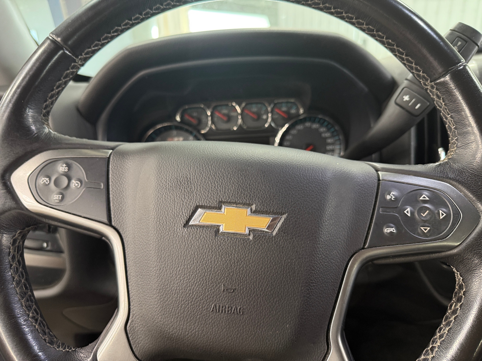 Thumbnail: 2018 Chevrolet Silverado 1500 - 5