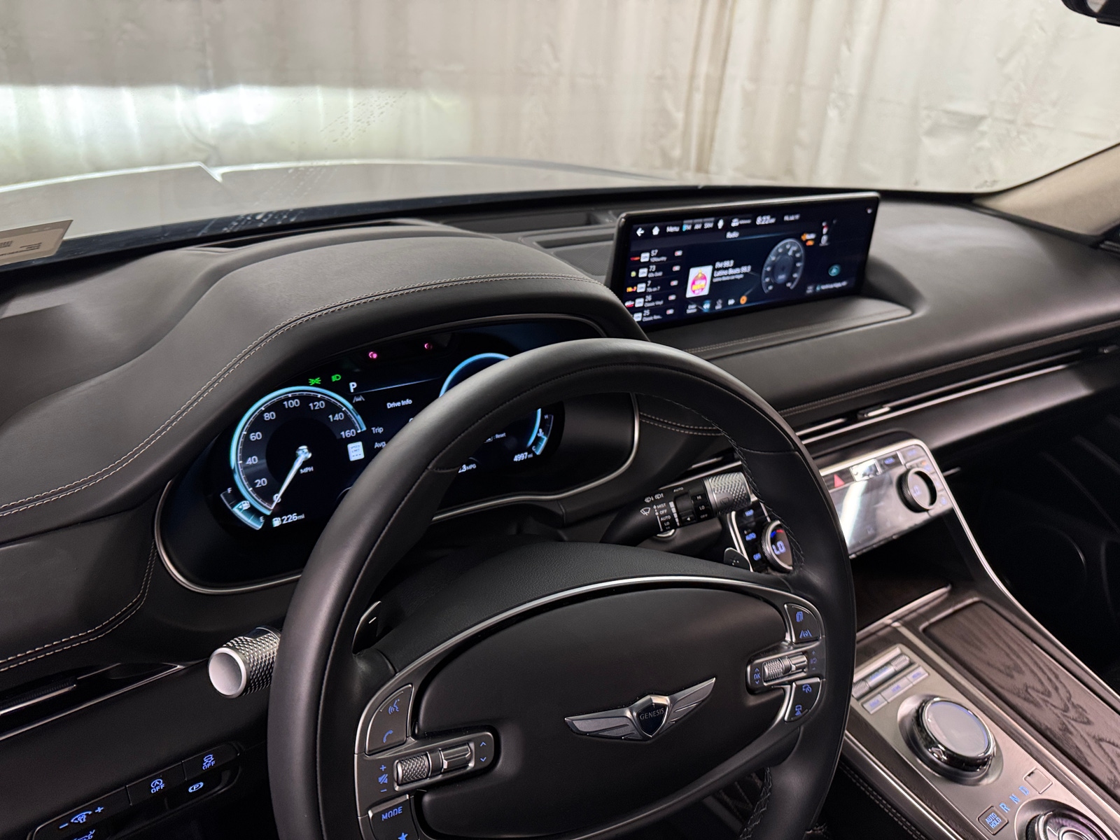 Thumbnail: 2024 Genesis GV80 - 2