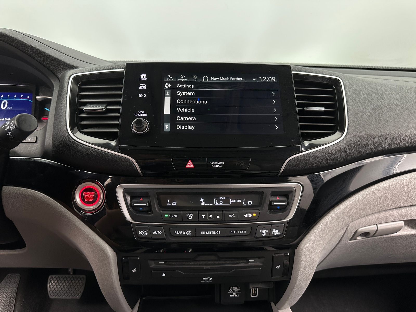 Thumbnail: 2019 Honda Pilot - 3