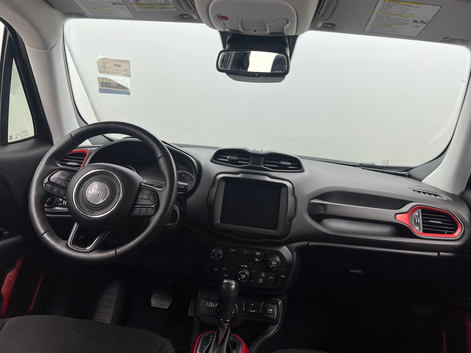Thumbnail: 2022 Jeep Renegade - 3