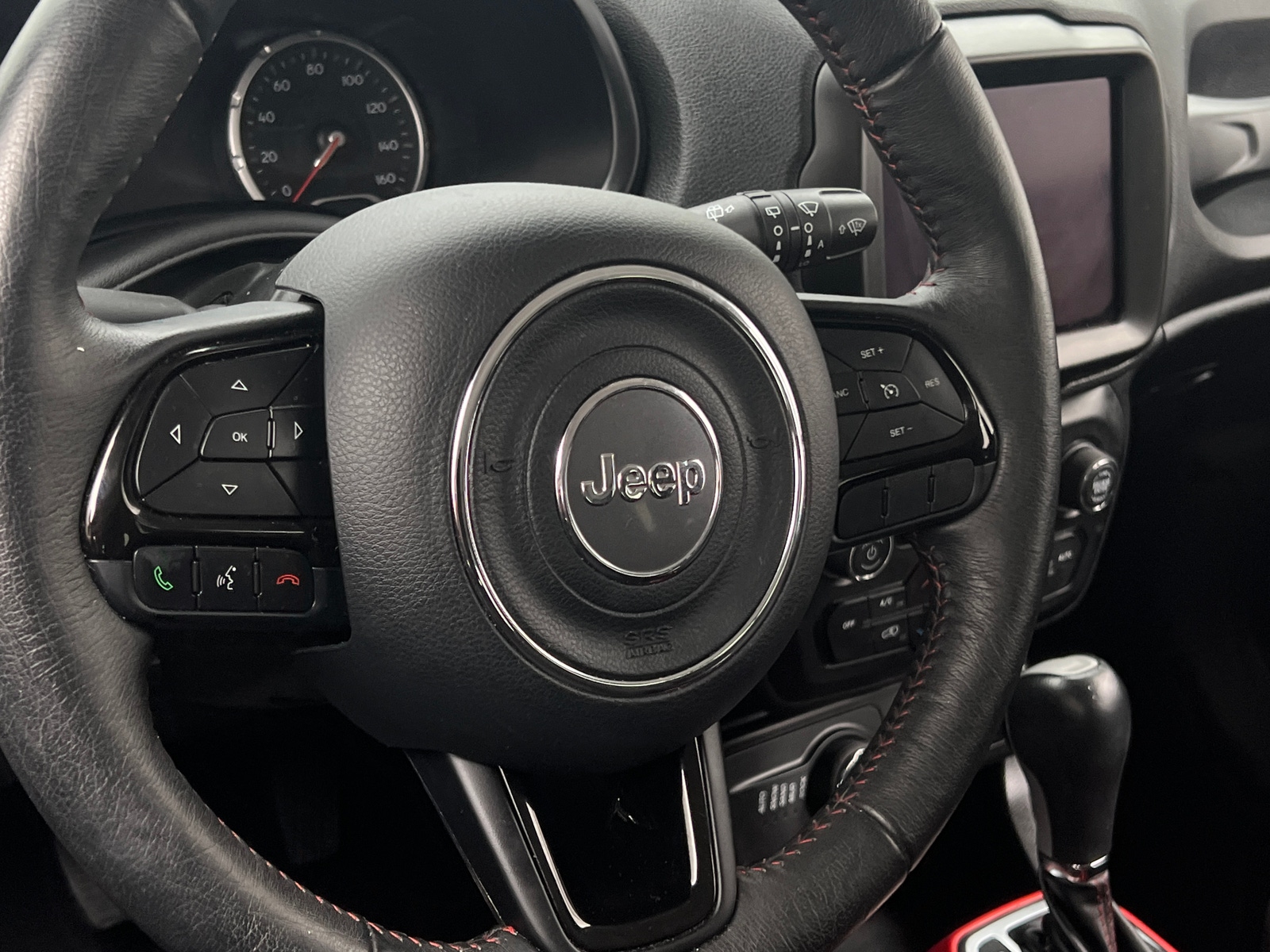 Thumbnail: 2022 Jeep Renegade - 5