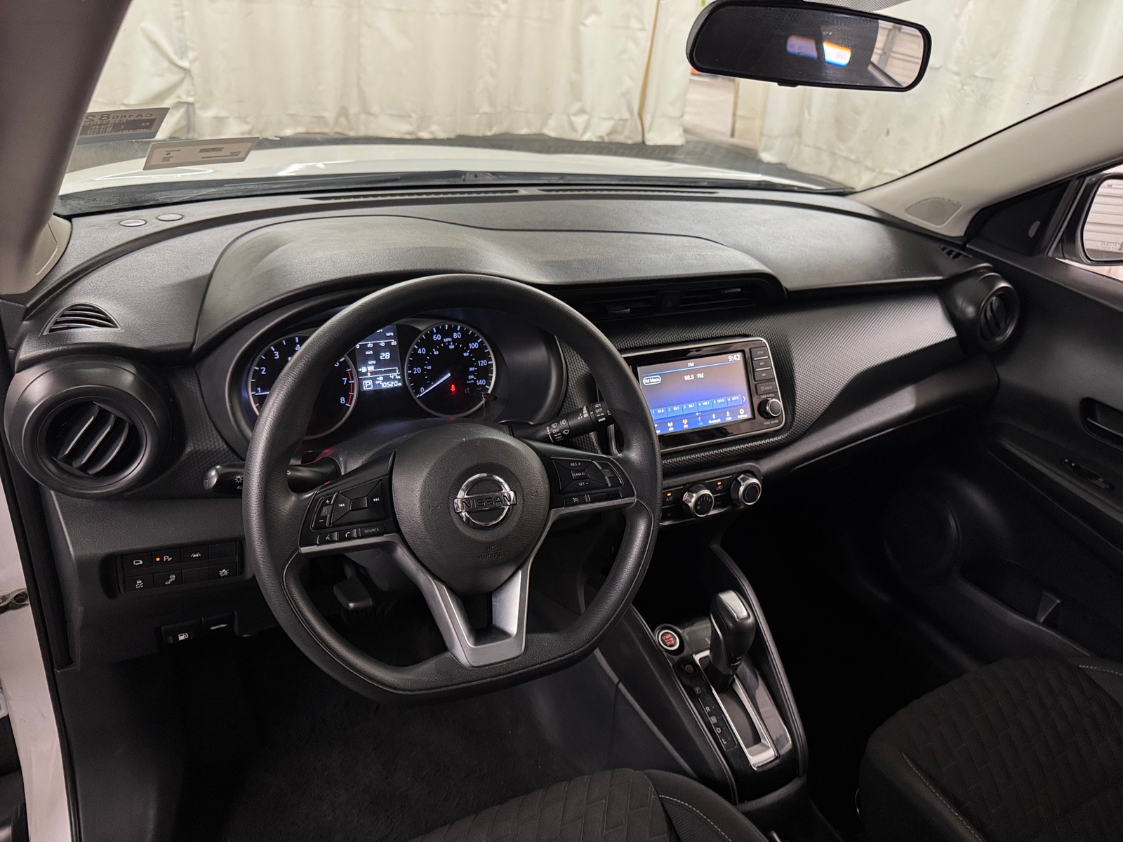 Thumbnail: 2021 Nissan Kicks - 3