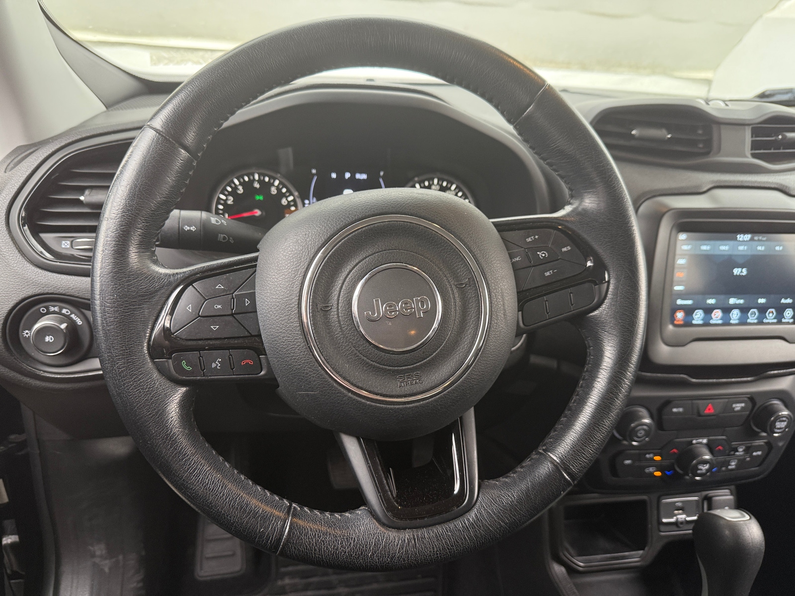 Thumbnail: 2020 Jeep Renegade - 5