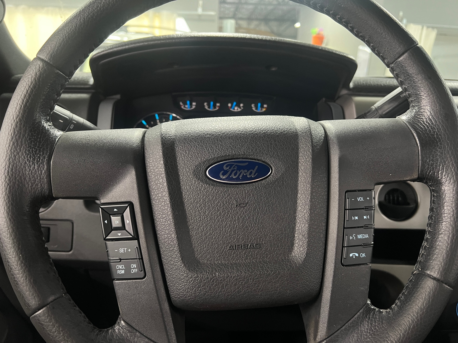 Thumbnail: 2014 Ford Econoline - 4