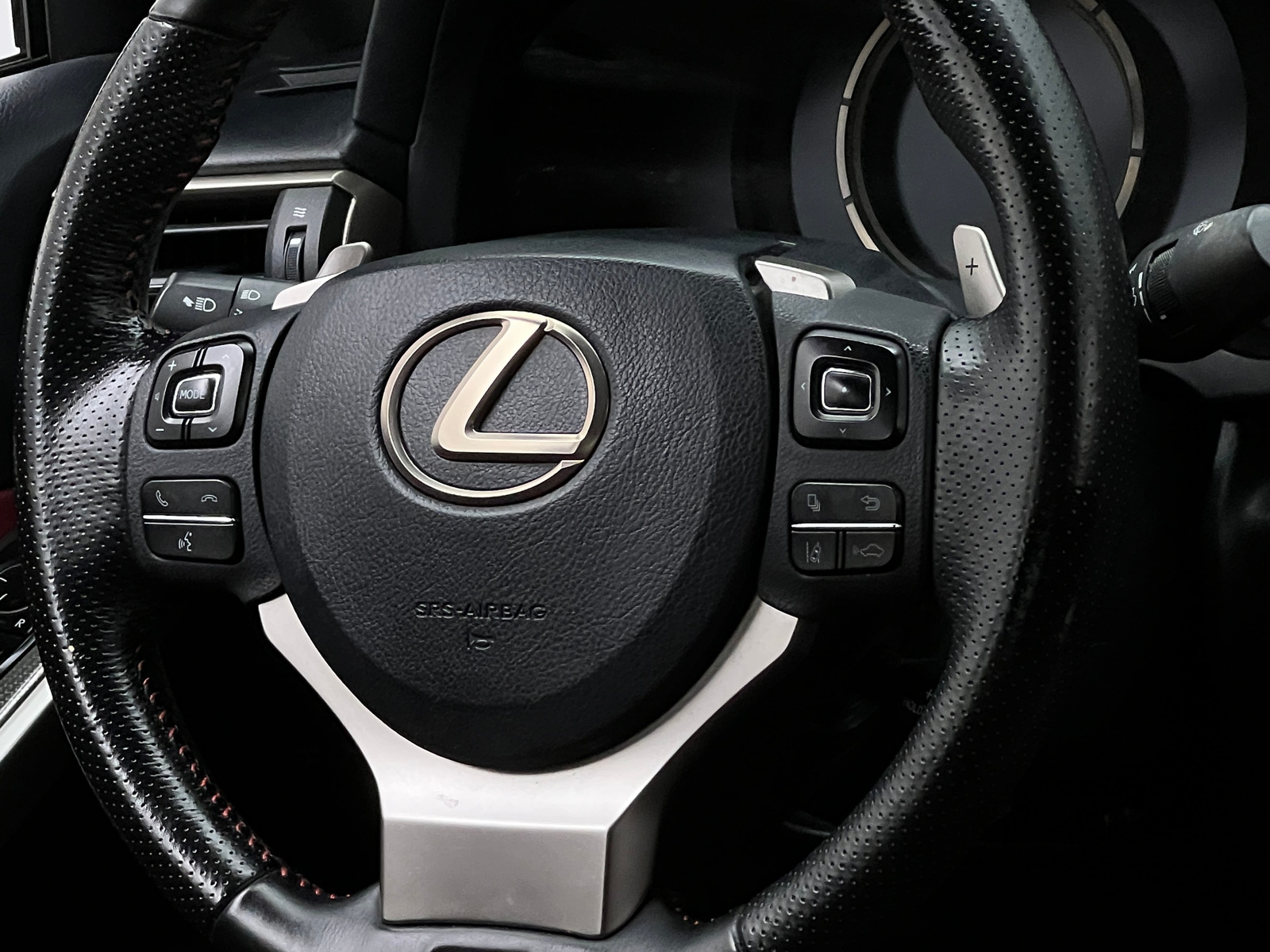 Thumbnail: 2018 Lexus IS - 4